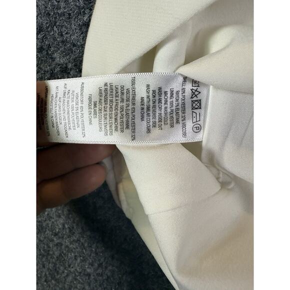 French Connection Whisper Ruffle V-Neck Mini Dress‎ Size M/8 White - Picture 8 of 8